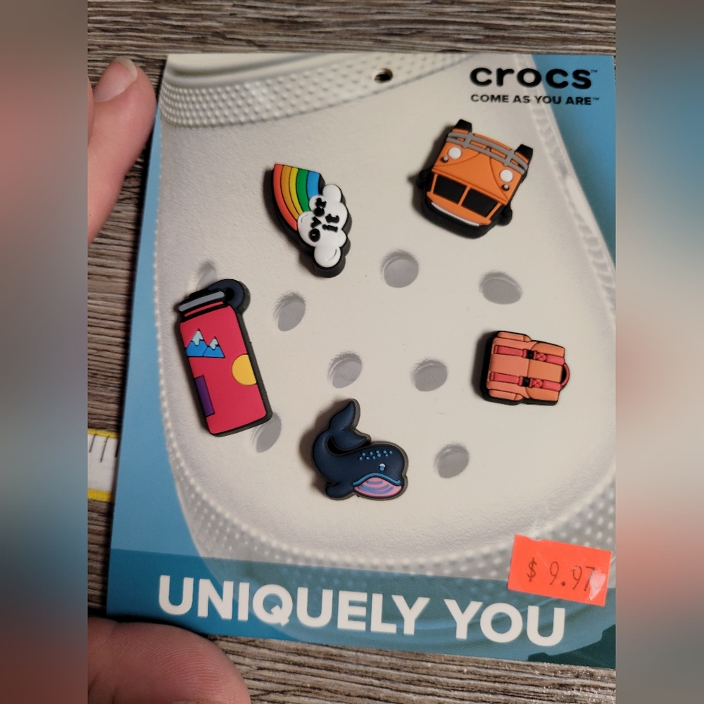 NEW CROCS Jibbitz Set of 5 Van, backpack, water bottle,‎ rainbow, whale